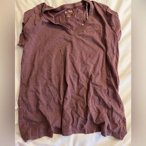 Universal Thread L v-neck shirt